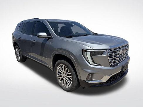 Used 2024 GMC Acadia Denali FWD image 3