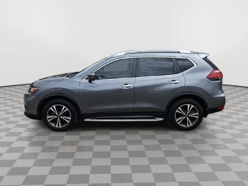 Used 2020 Nissan Rogue SV w/ Premium Package image 5
