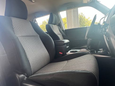 Used 2022 Toyota 4Runner SR5 image 14