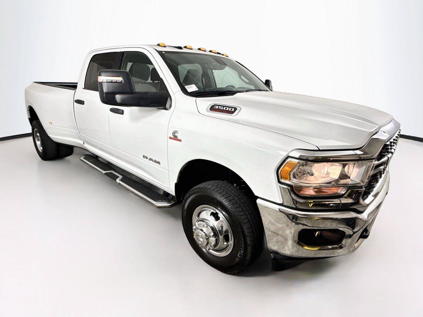 Used 2024 RAM 3500 Big Horn AWD/4WD image 8