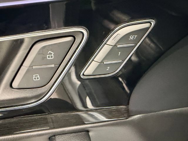 Used 2019 Audi Q7 3.0T Prestige AWD/4WD image 43