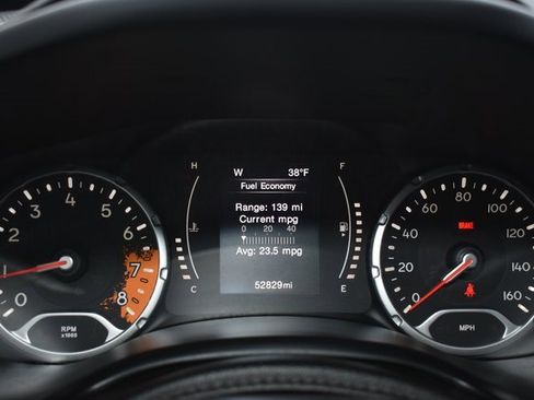 Used 2016 Jeep Renegade 75th Anniversary image 18