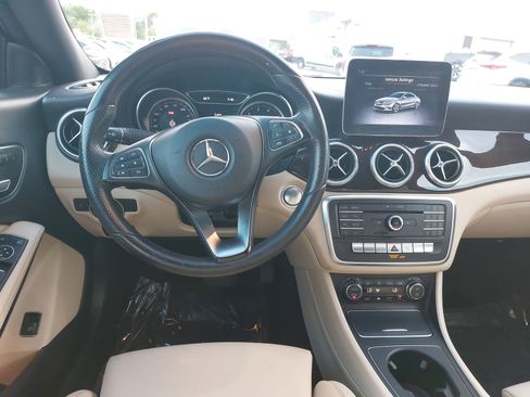 Used 2018 Mercedes-Benz CLA 250 image 18
