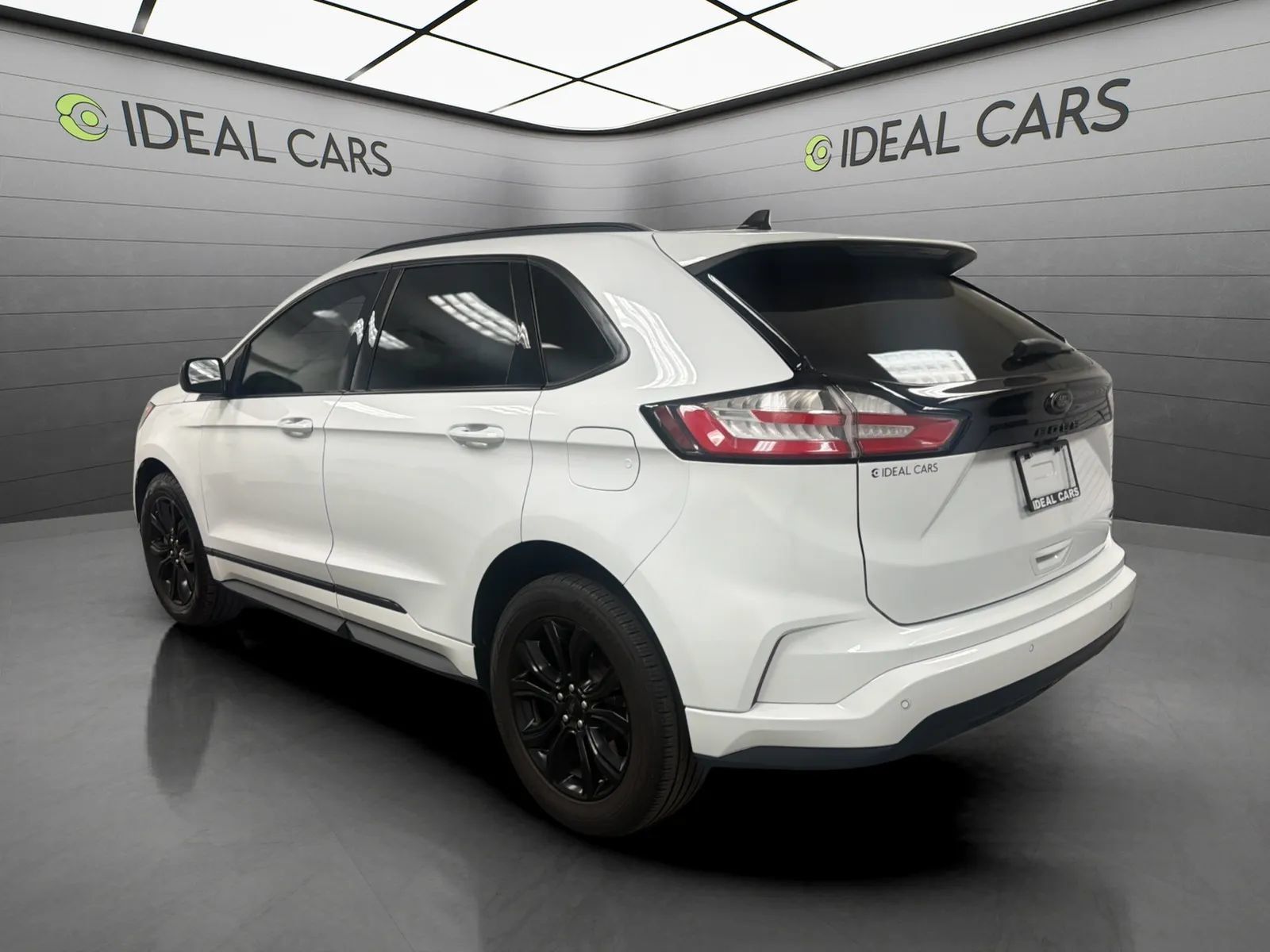 Used 2022 Ford Edge SE w/ Black Appearance Package AWD/4WD image 7