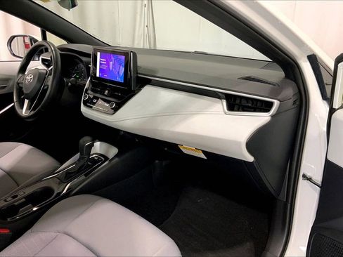 Used 2024 Toyota Corolla SE FWD image 28