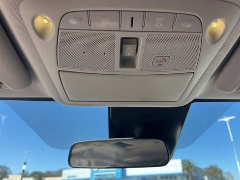 Used 2018 Nissan Rogue Sport SL w/ SL Premium Package image 28