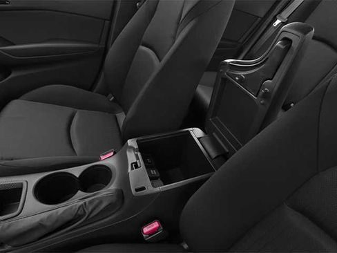 Used 2014 MAZDA MAZDA3 i Grand Touring image 13