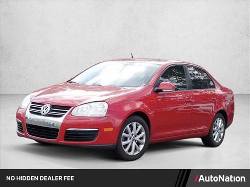 Used 2010 Volkswagen Jetta SE FWD image 1