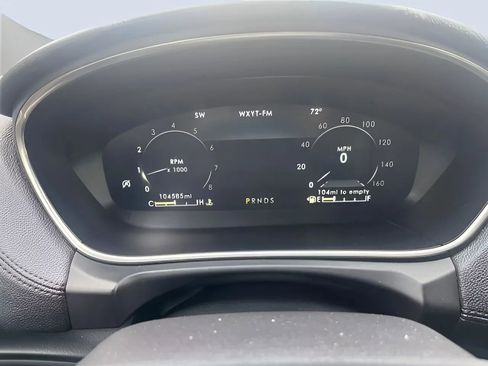 Used 2019 Lincoln Nautilus Select image 21