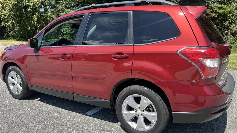 Used 2015 Subaru Forester 2.5i Limited AWD/4WD image 9