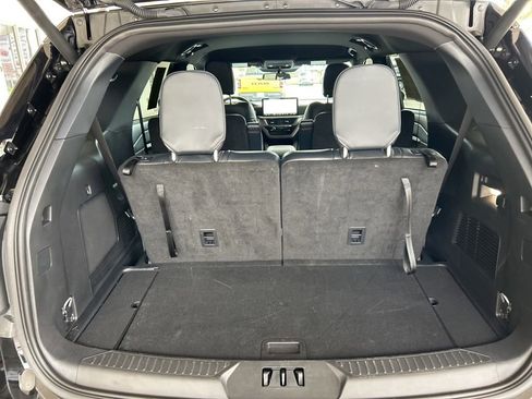 Used 2025 Ford Explorer ST-Line image 32