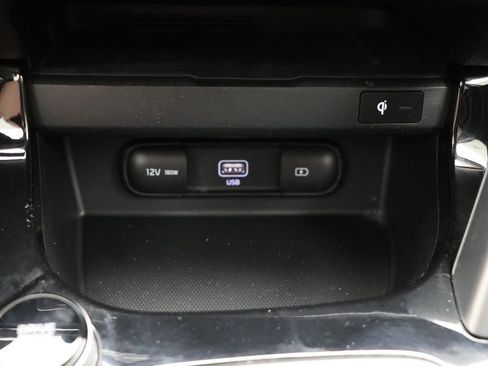 Used 2023 Kia Seltos SX image 28