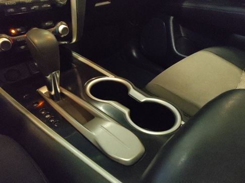 Used 2020 Nissan Pathfinder S image 26