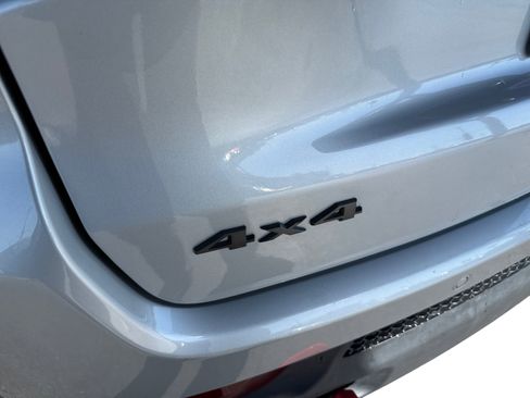 Used 2025 Jeep Compass Trailhawk AWD/4WD image 13