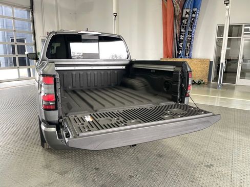New 2026 Nissan Frontier SV w/ SV Convenience Package RWD image 7
