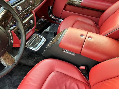 Used 2010 Rolls-Royce Phantom Coupe RWD image 21