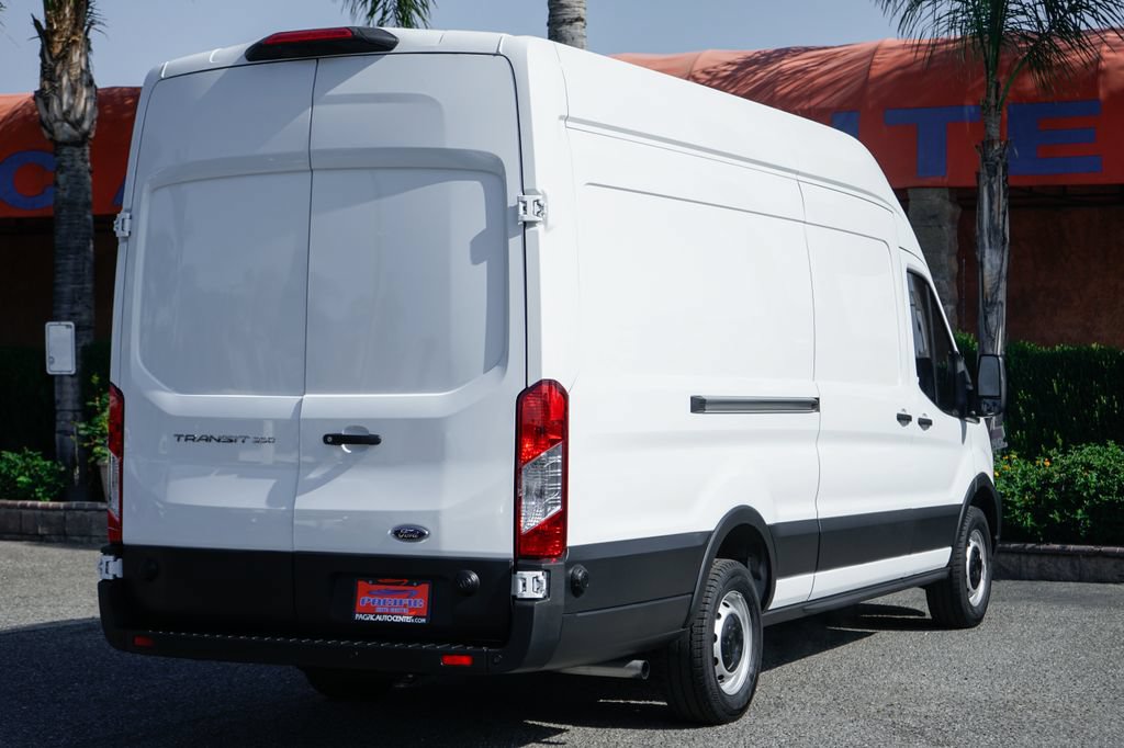 Used 2025 Ford Transit 350 148 High Roof Extended RWD image 10