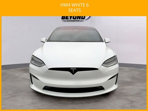 Used 2023 Tesla Model X Plaid image 13