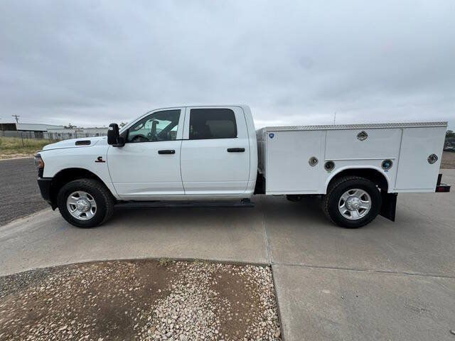 Used 2023 RAM 2500 Tradesman AWD/4WD image 3