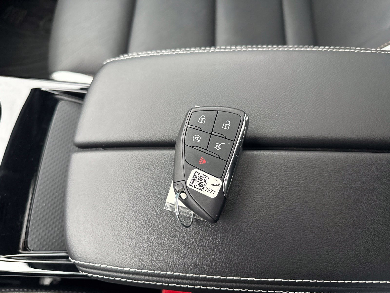Used 2024 Buick Envision Sport Touring AWD/4WD image 7