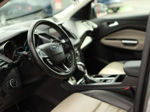 Used 2019 Ford Escape SEL AWD/4WD image 14