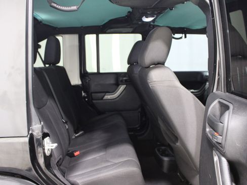 Used 2016 Jeep Wrangler Unlimited Sport w/ Quick Order Package 24S image 21