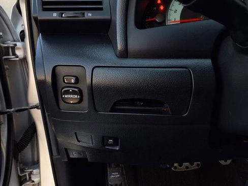 Used 2011 Toyota Camry SE image 14