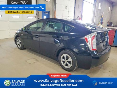Used 2013 Toyota Prius Three image 3
