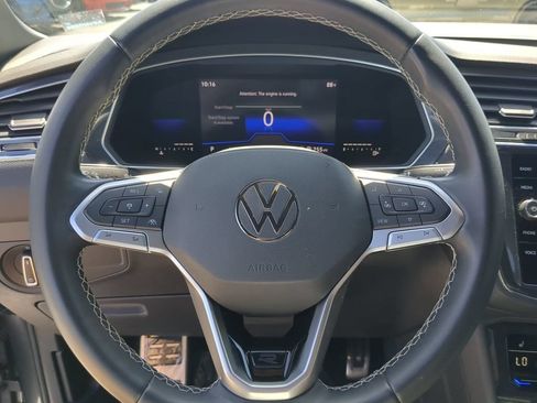 Used 2023 Volkswagen Tiguan SE R-Line FWD image 30
