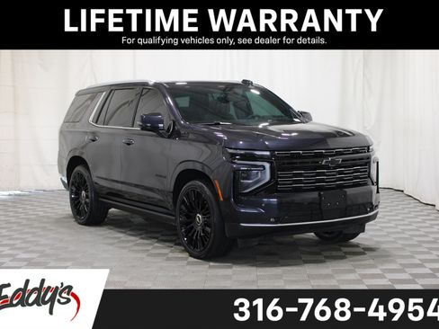 Used 2025 Chevrolet Tahoe High Country w/ LPO, Illumination Package AWD/4WD image 1