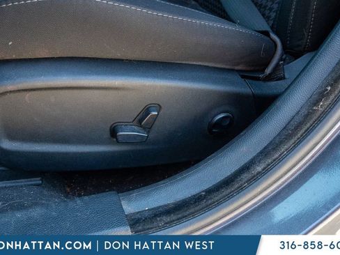 Used 2018 Dodge Charger GT w/ Blacktop Package AWD/4WD image 17
