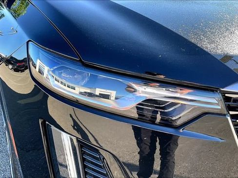 Used 2020 Cadillac XT6 Premium Luxury AWD/4WD image 29