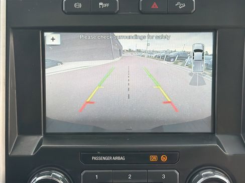 Used 2017 Ford F250 Lariat w/ Lariat Ultimate Package AWD/4WD image 23
