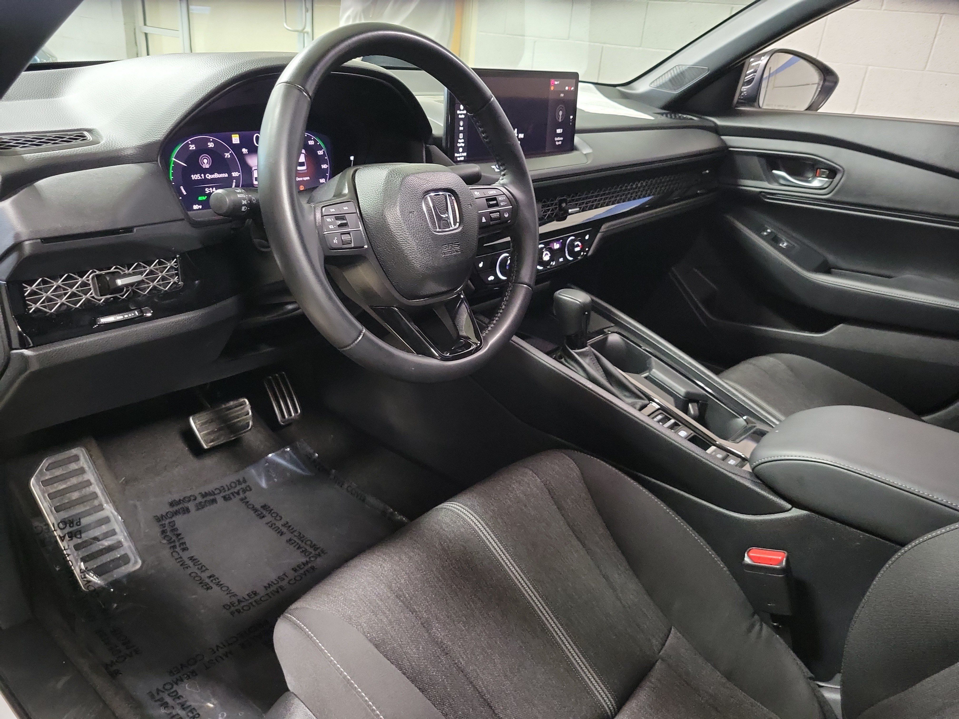 Used 2025 Honda Accord Sport image 10