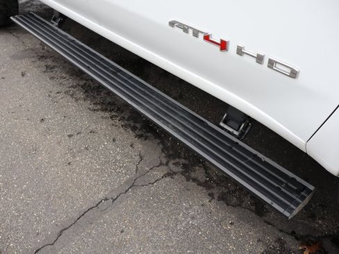 Used 2025 GMC Sierra 2500 AT4 w/ AT4 Premium Plus Package image 20