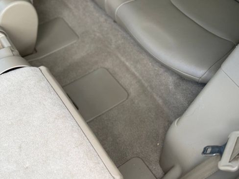 Used 2010 Toyota Highlander Limited AWD/4WD image 40
