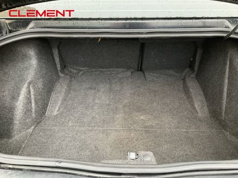 Used 2019 Dodge Challenger SXT w/ Blacktop Package image 24