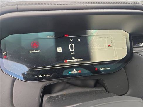 Used 2023 Land Rover Range Rover Sport SE Dynamic image 7