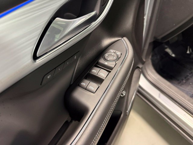 Certified 2026 Buick Envision Avenir AWD/4WD image 13