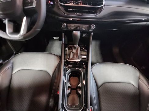 Used 2024 Jeep Compass Latitude w/ Altitude Special Edition image 11