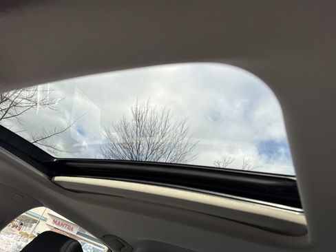 Used 2022 Honda Civic EX image 6