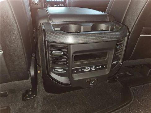 Used 2023 RAM 1500 Limited AWD/4WD image 18