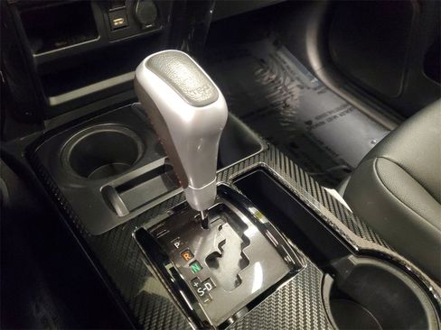 Used 2024 Toyota 4Runner TRD Off-Road Premium image 30