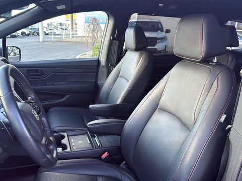Certified 2025 Honda Odyssey Sport-L image 18