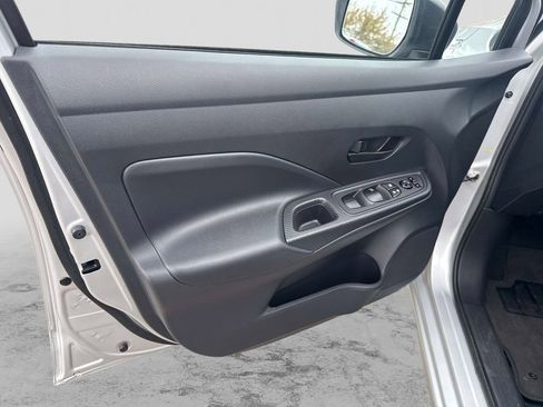 Certified 2025 Nissan Versa S w/ Trunk Package FWD image 16