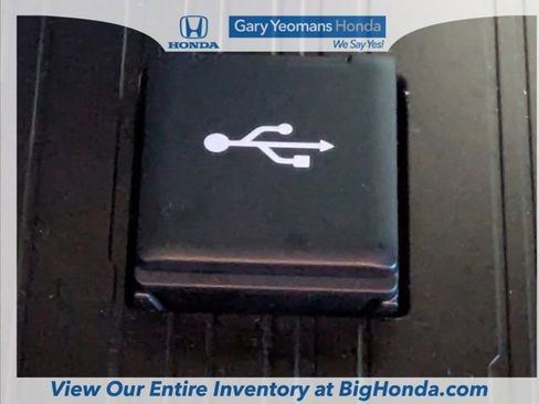 Used 2023 Toyota Sienna LE image 26