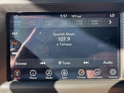 Used 2023 Jeep Wrangler Unlimited AWD/4WD image 16