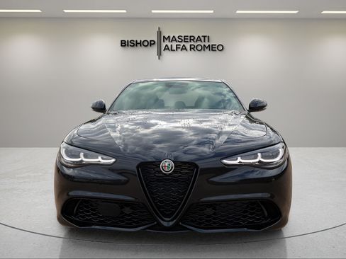 New 2025 Alfa Romeo Giulia w/ Driving Assist Package RWD image 2