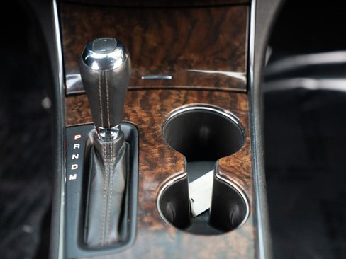 Used 2015 Chevrolet Impala LT w/ Convenience Package image 29