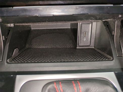 Used 2021 Volkswagen GTI SE image 26